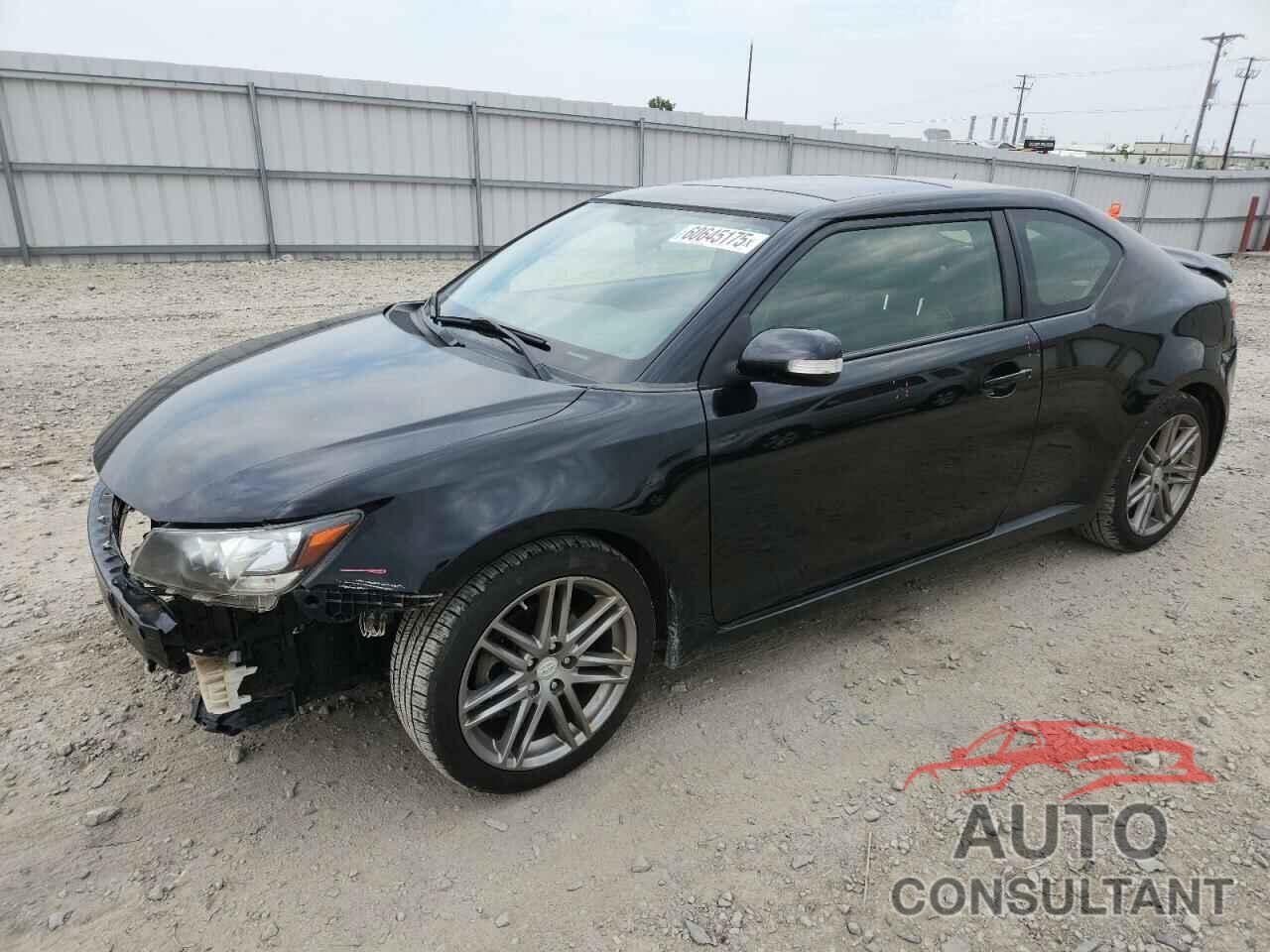 TOYOTA SCION 2013 - JTKJF5C72D3050582