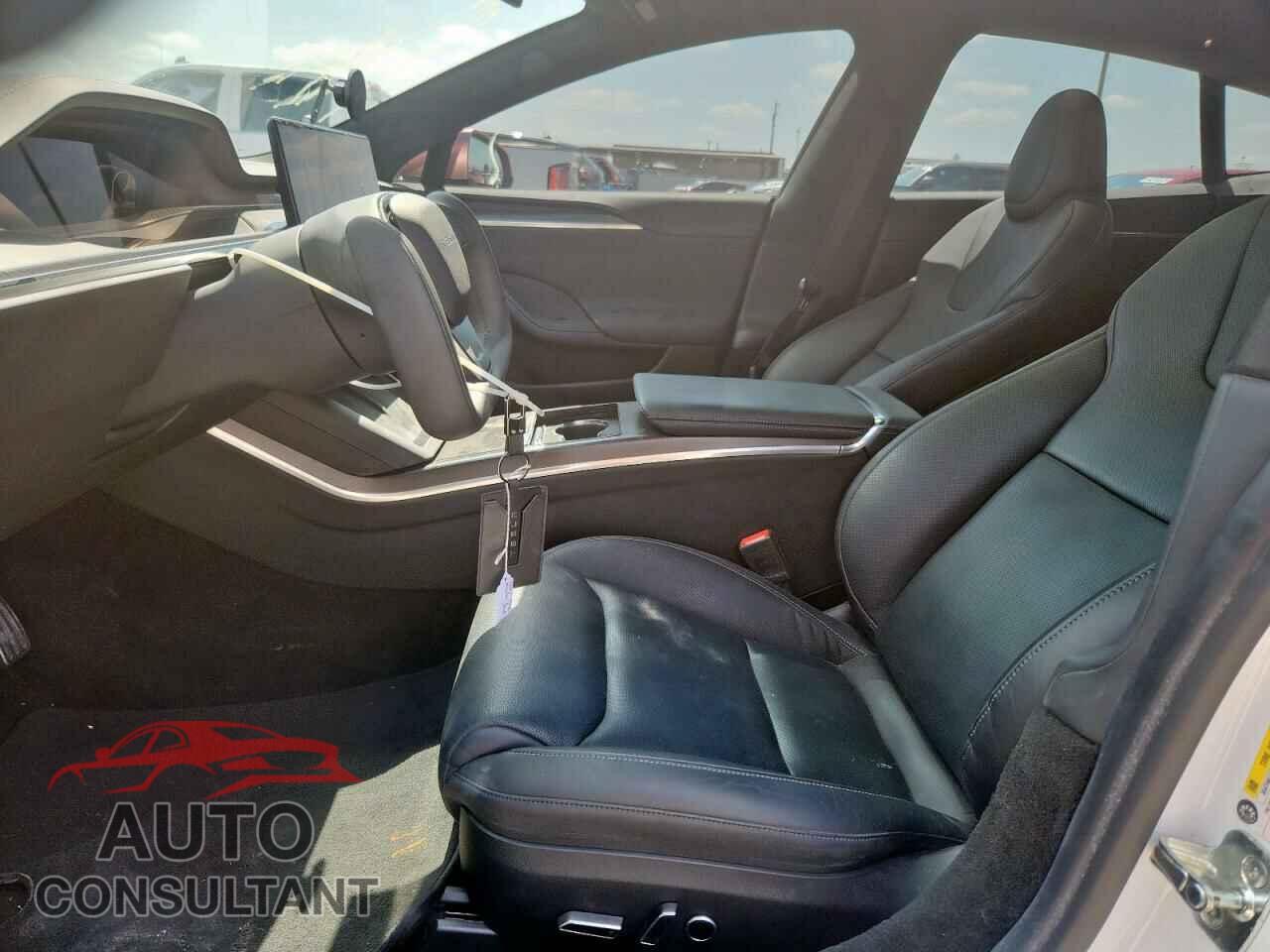 TESLA MODEL S 2021 - 5YJSA1E66MF438201