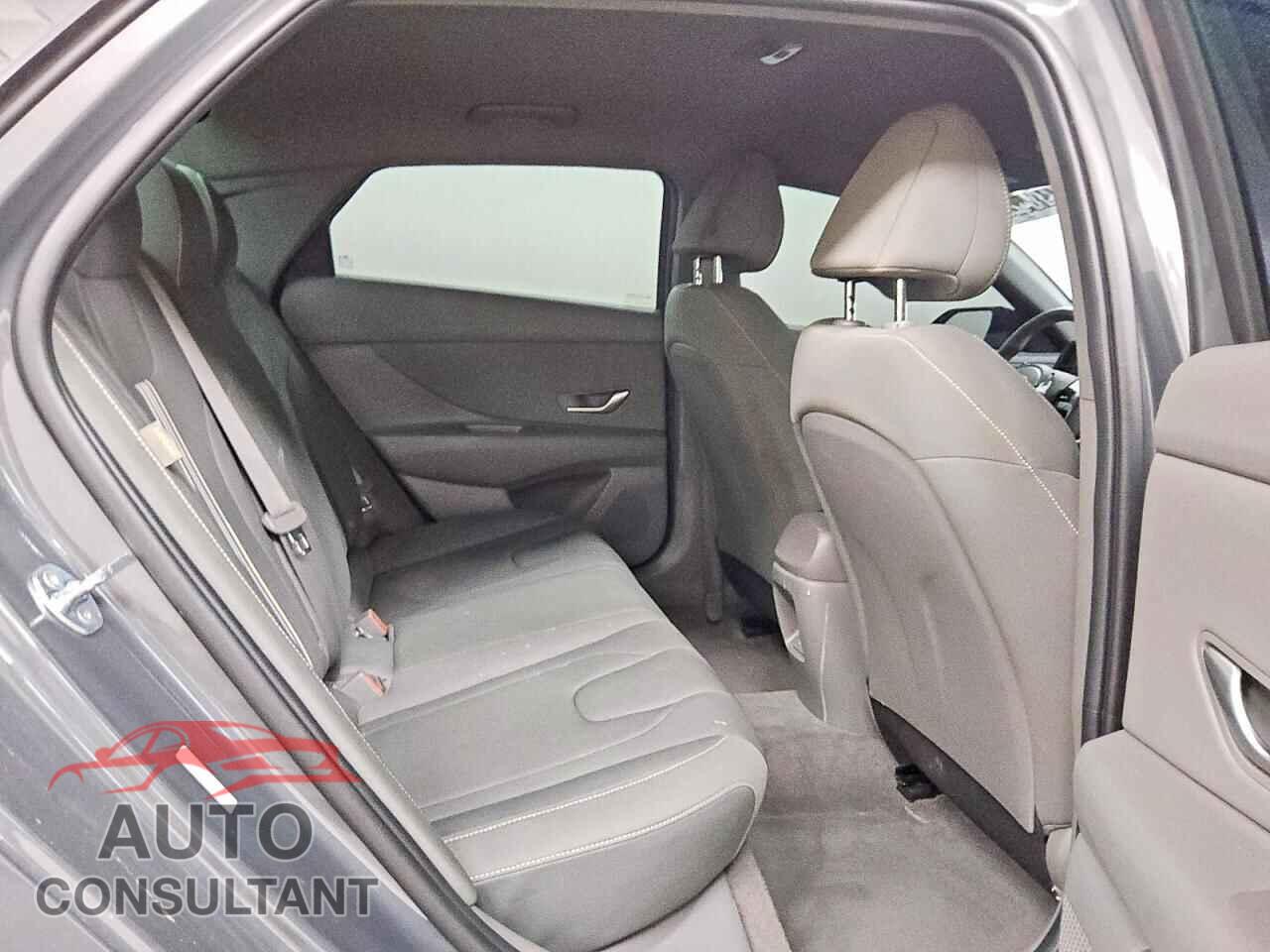 HYUNDAI ELANTRA 2025 - KMHLM4DG9SU974714