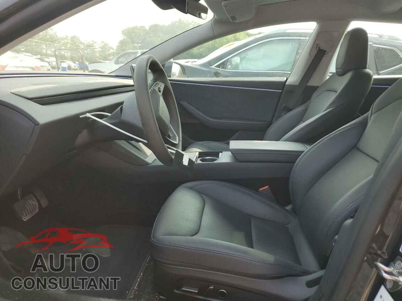 TESLA MODEL 3 2024 - 5YJ3E1EB9RF825791