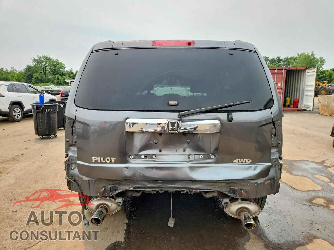 HONDA PILOT 2011 - 5FNYF4H76BB063375