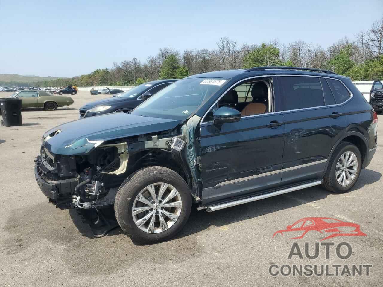VOLKSWAGEN TIGUAN 2018 - 3VV2B7AX8JM154396