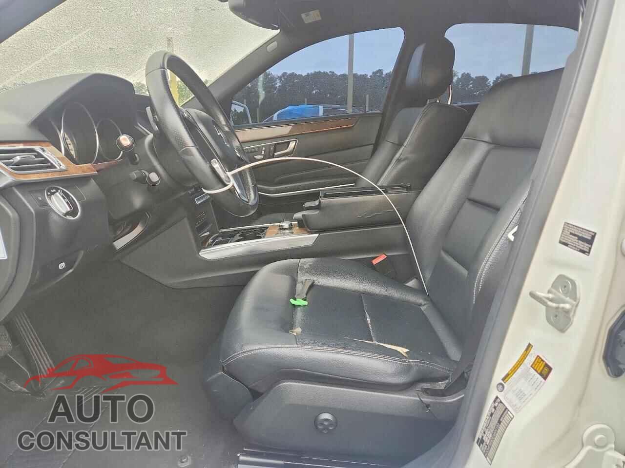 MERCEDES-BENZ E-CLASS 2014 - WDDHF5KB5EA800152