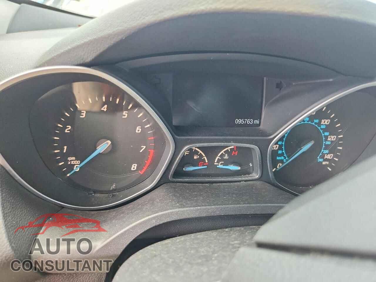 FORD ESCAPE 2016 - 1FMCU0J99GUA04206
