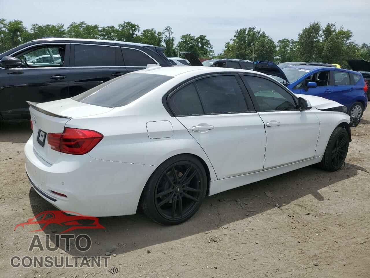 BMW 3 SERIES 2016 - WBA8E3G50GNU02005