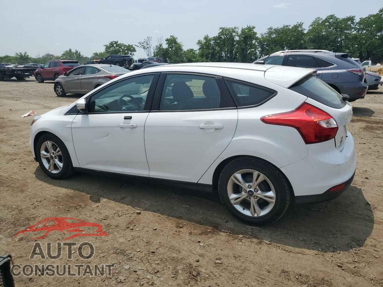 FORD FOCUS 2014 - 1FADP3K27EL103361