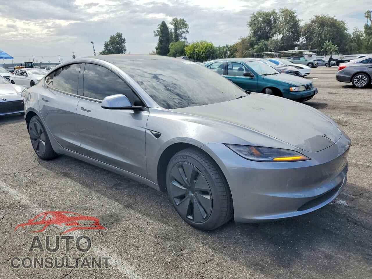 TESLA MODEL 3 2026 - 5YJ3E1EA0TF178146