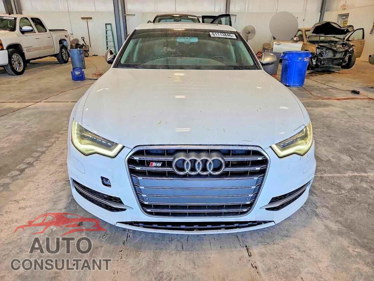 AUDI S6/RS6 2013 - WAUF2BFC8DN133578