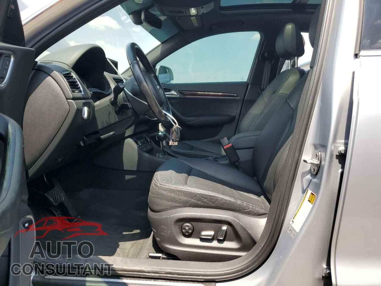 AUDI Q3 2016 - WA1GFCFS6GR005274