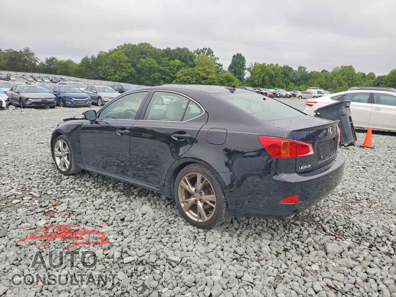 LEXUS IS 2010 - JTHBF5C20A5107800