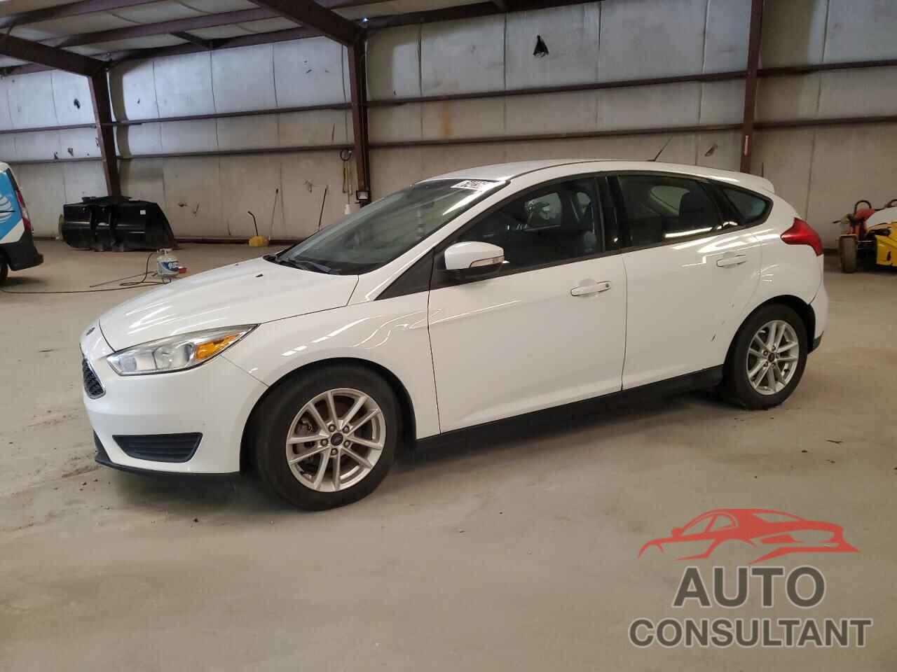 FORD FOCUS 2017 - 1FADP3K27HL201598