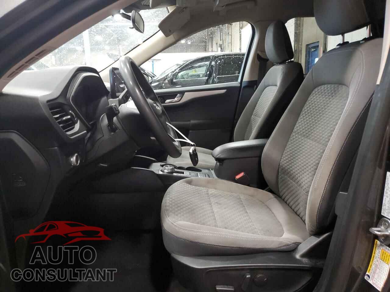 FORD ESCAPE 2020 - 1FMCU9G64LUA35004