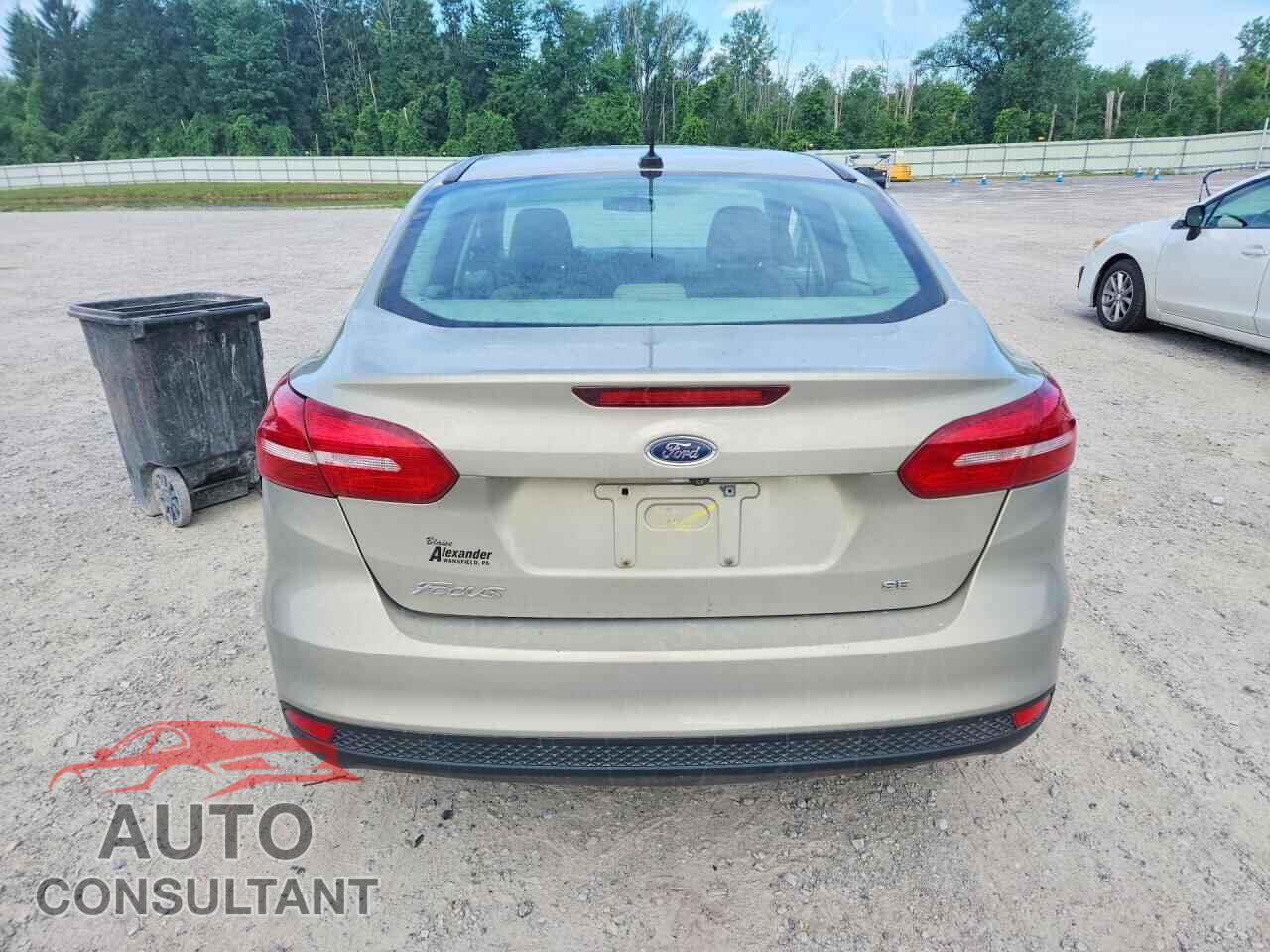 FORD FOCUS 2016 - 1FADP3F26GL226856