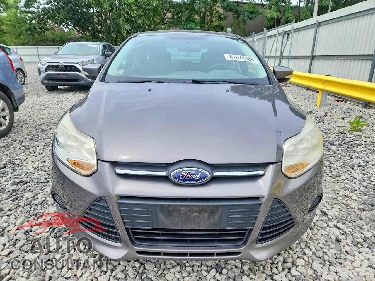 FORD FOCUS 2014 - 1FADP3K29EL178255