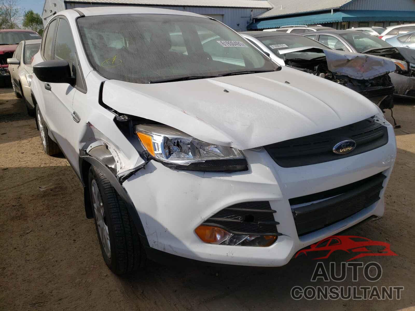 FORD ESCAPE 2016 - 1FMCU0F71GUA81949