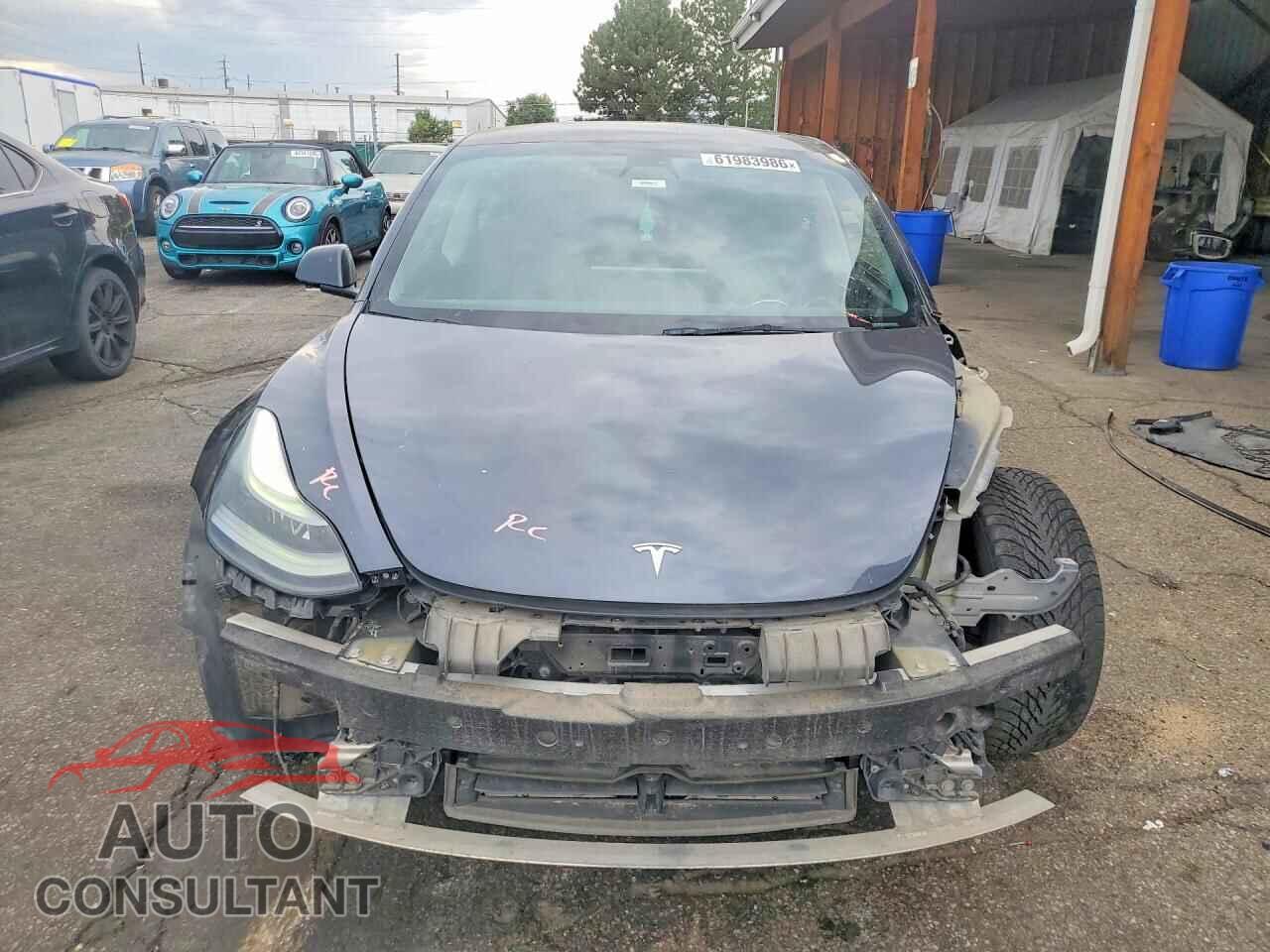 TESLA MODEL 3 2023 - 5YJ3E1EA5PF394015