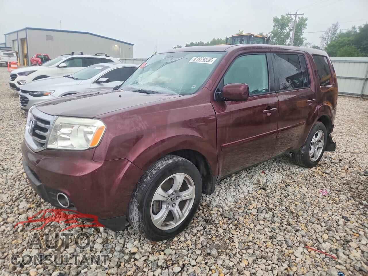 HONDA PILOT 2013 - 5FNYF4H59DB045003
