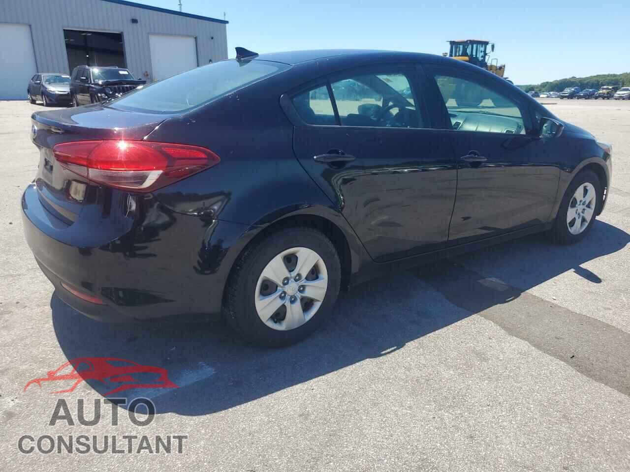 KIA FORTE 2017 - 3KPFK4A77HE052476