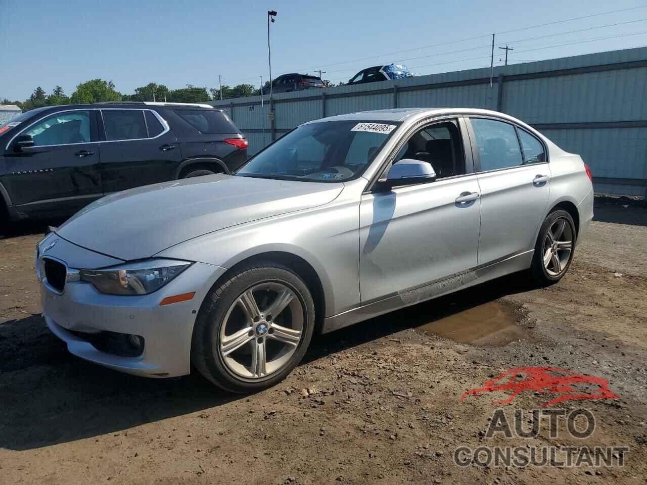 BMW 3 SERIES 2013 - WBA3B5G53DNS02245