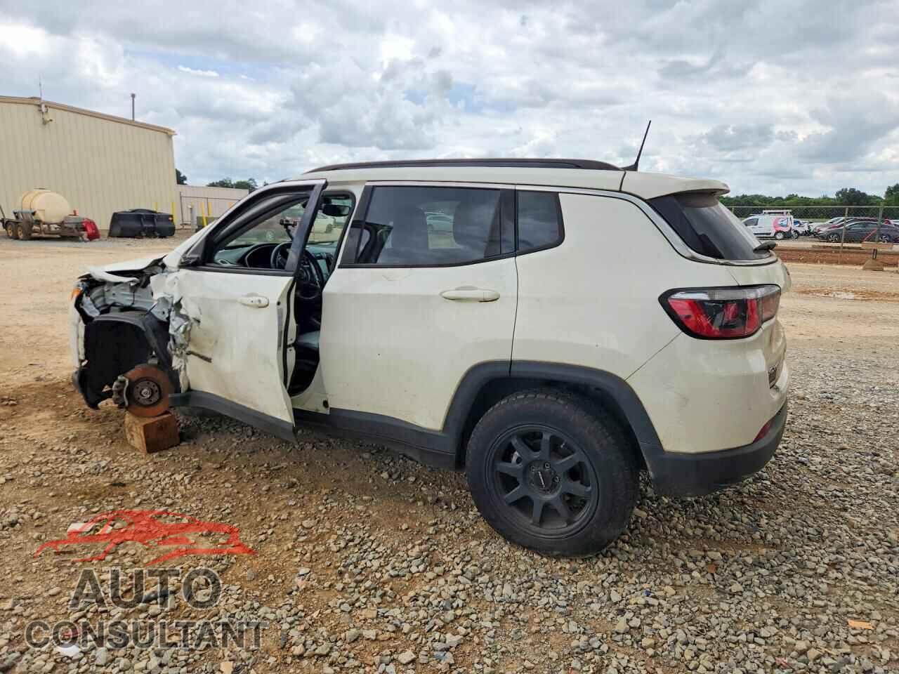 JEEP COMPASS 2018 - 3C4NJDBB4JT207214