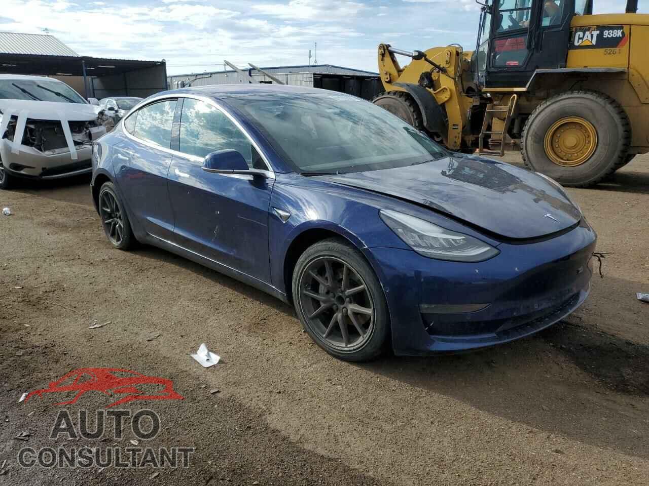 TESLA MODEL 3 2018 - 5YJ3E1EAXJF034147