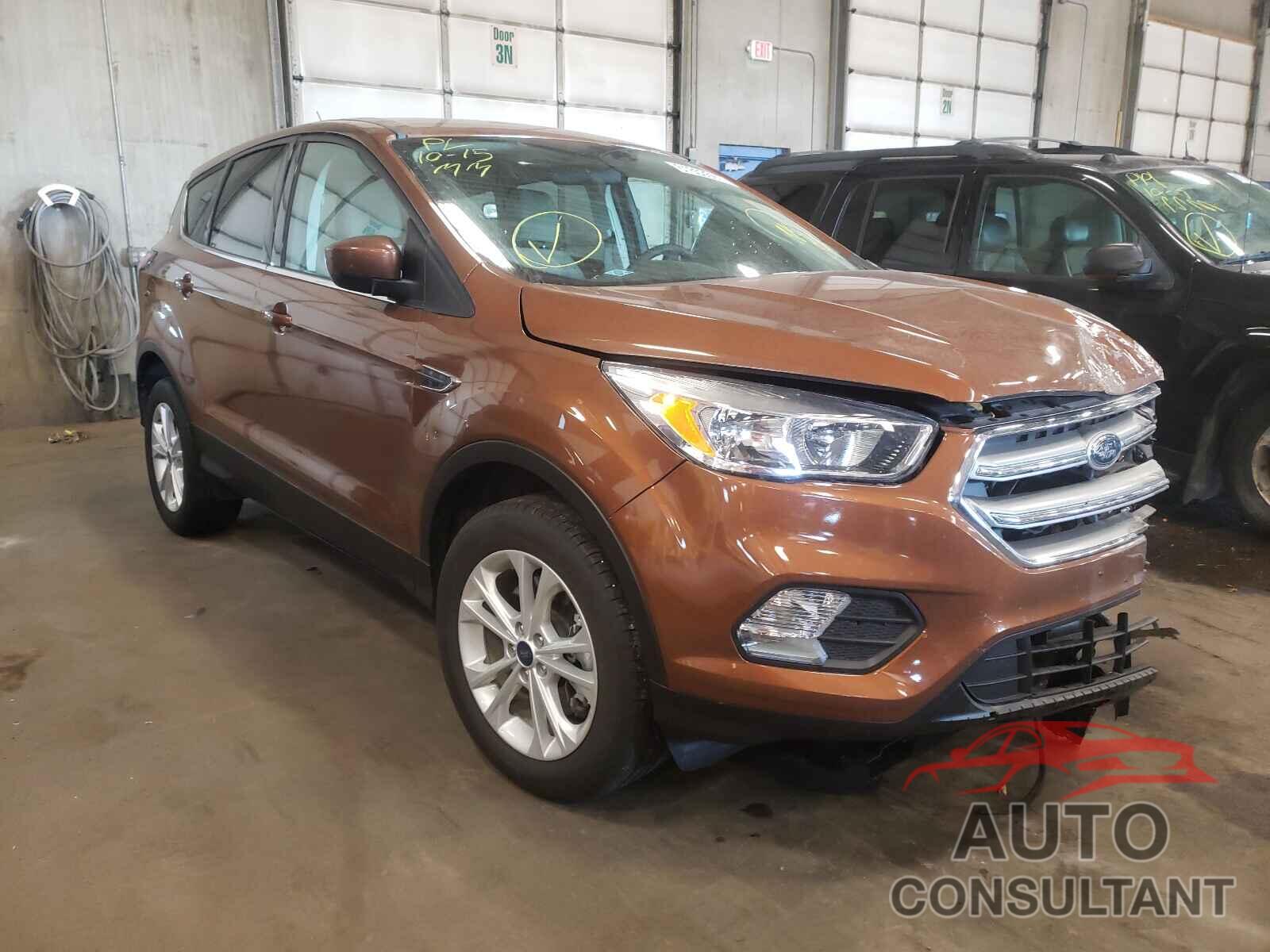 FORD ESCAPE 2017 - 1FMCU9GD6HUE36706