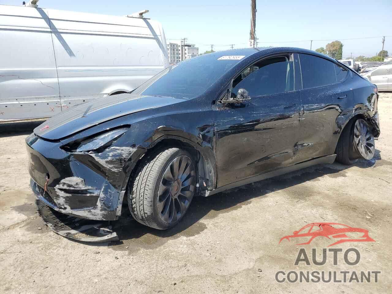 TESLA MODEL Y 2023 - 7SAYGDEF3PF640835