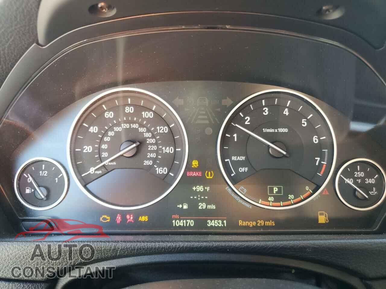 BMW 3 SERIES 2013 - WBA3B5G56DNS04104