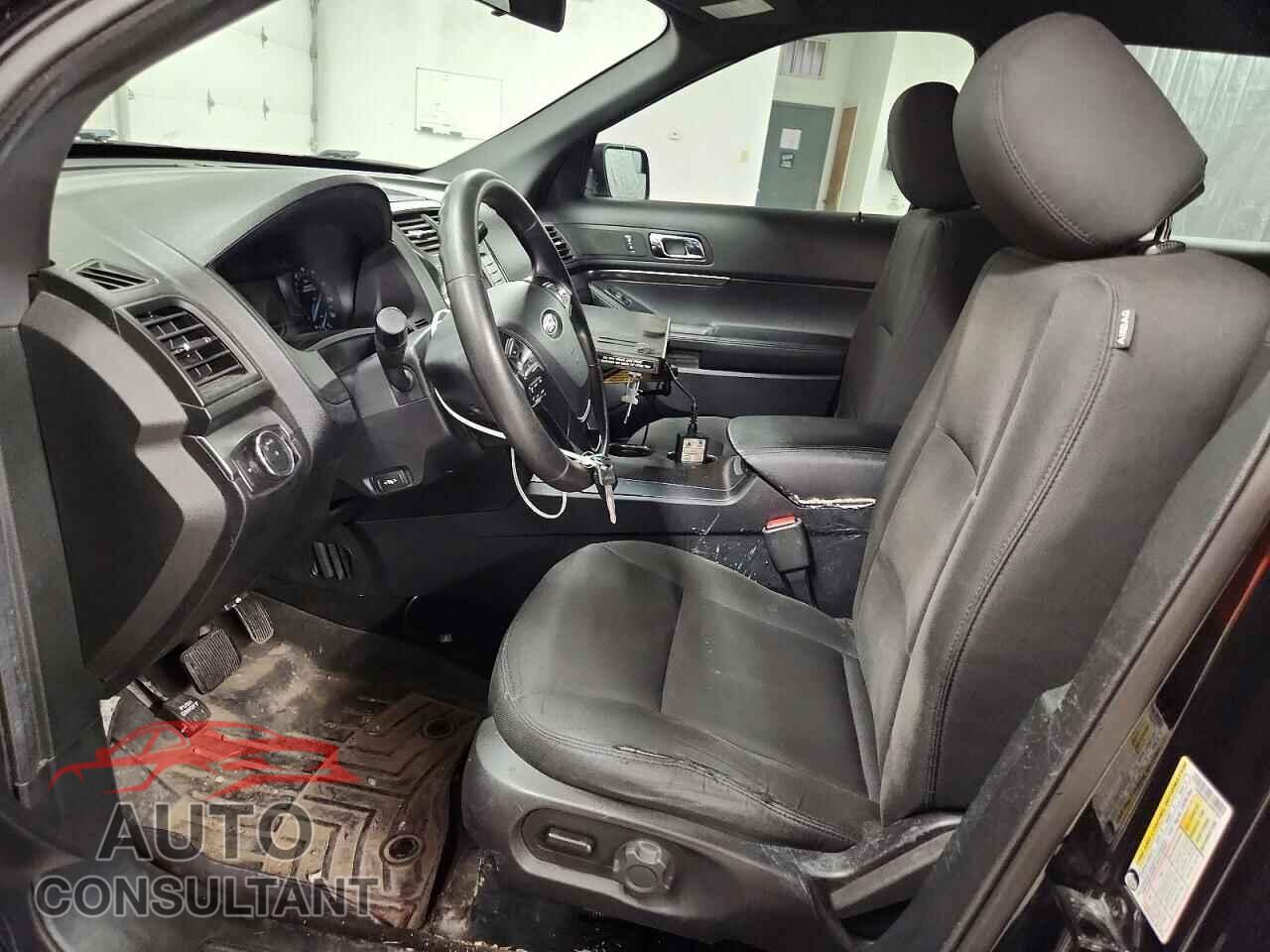 FORD EXPLORER 2018 - 1FM5K8AR1JGB91931