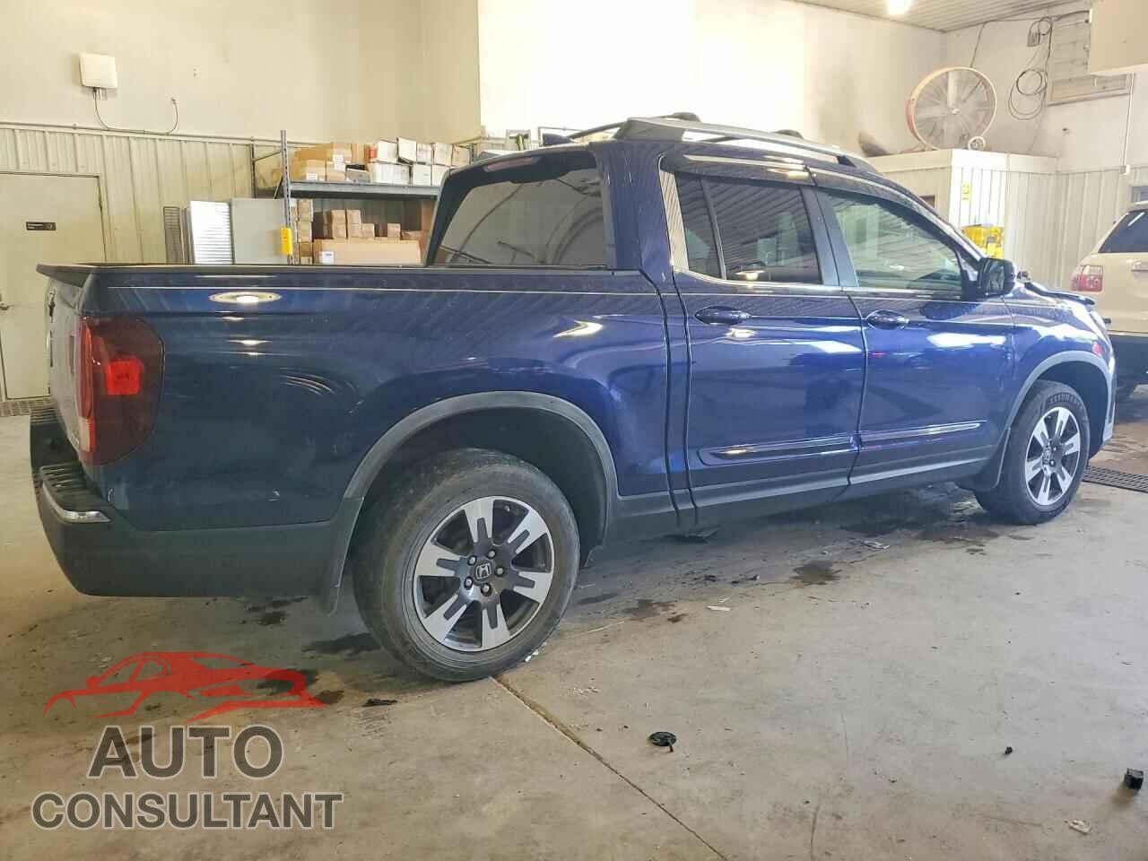 HONDA RIDGELINE 2017 - 5FPYK3F56HB006181