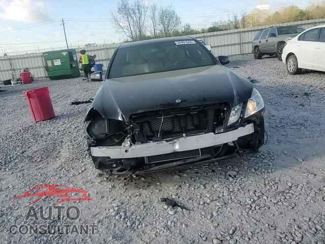 MERCEDES-BENZ E-CLASS 2012 - WDDHF5KB6CA587189