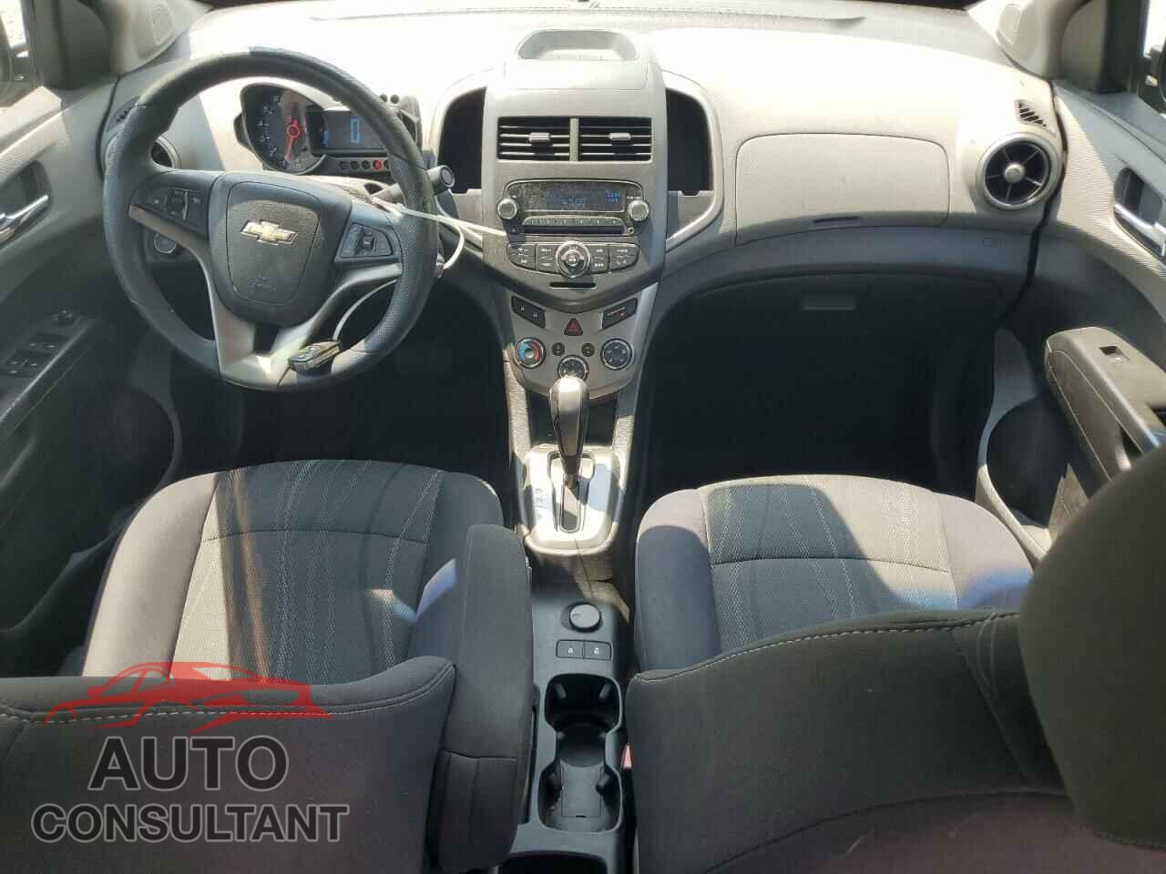 CHEVROLET SONIC 2012 - 1G1JC5SH0C4173695