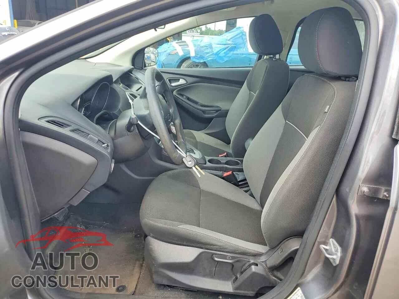 FORD FOCUS 2014 - 1FADP3F23EL134794