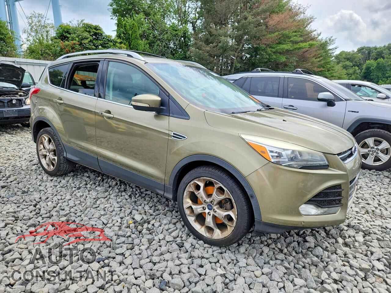 FORD ESCAPE 2013 - 1FMCU9J93DUA82884