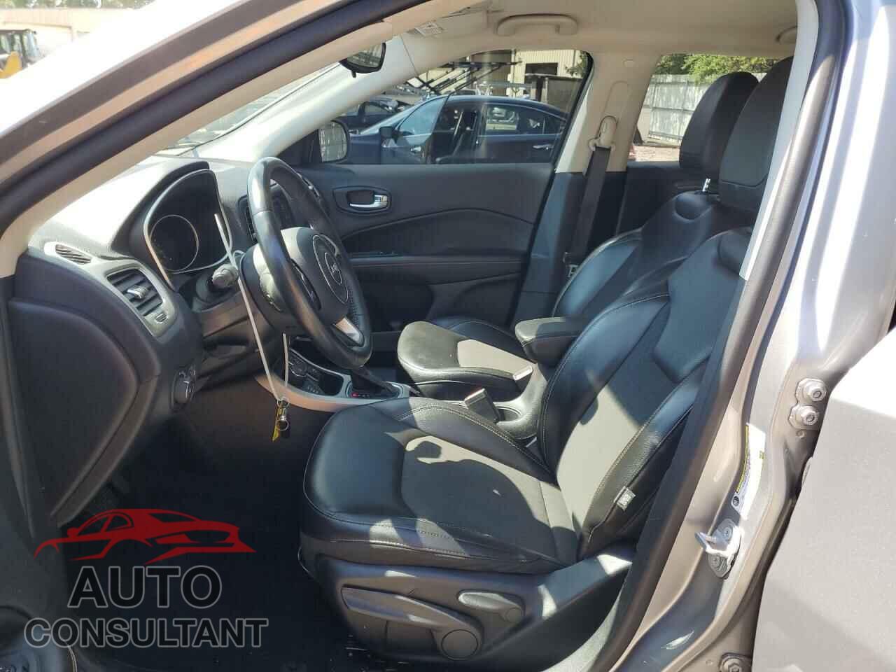 JEEP COMPASS 2018 - 3C4NJDBB9JT355598