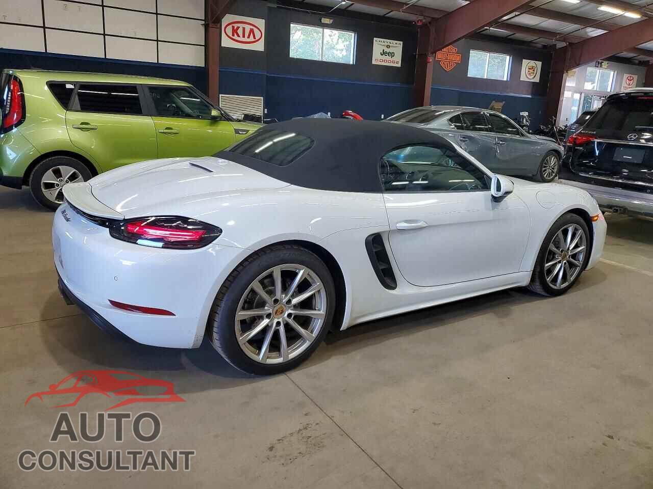 PORSCHE BOXSTER 2019 - WP0CA2A82KS211217