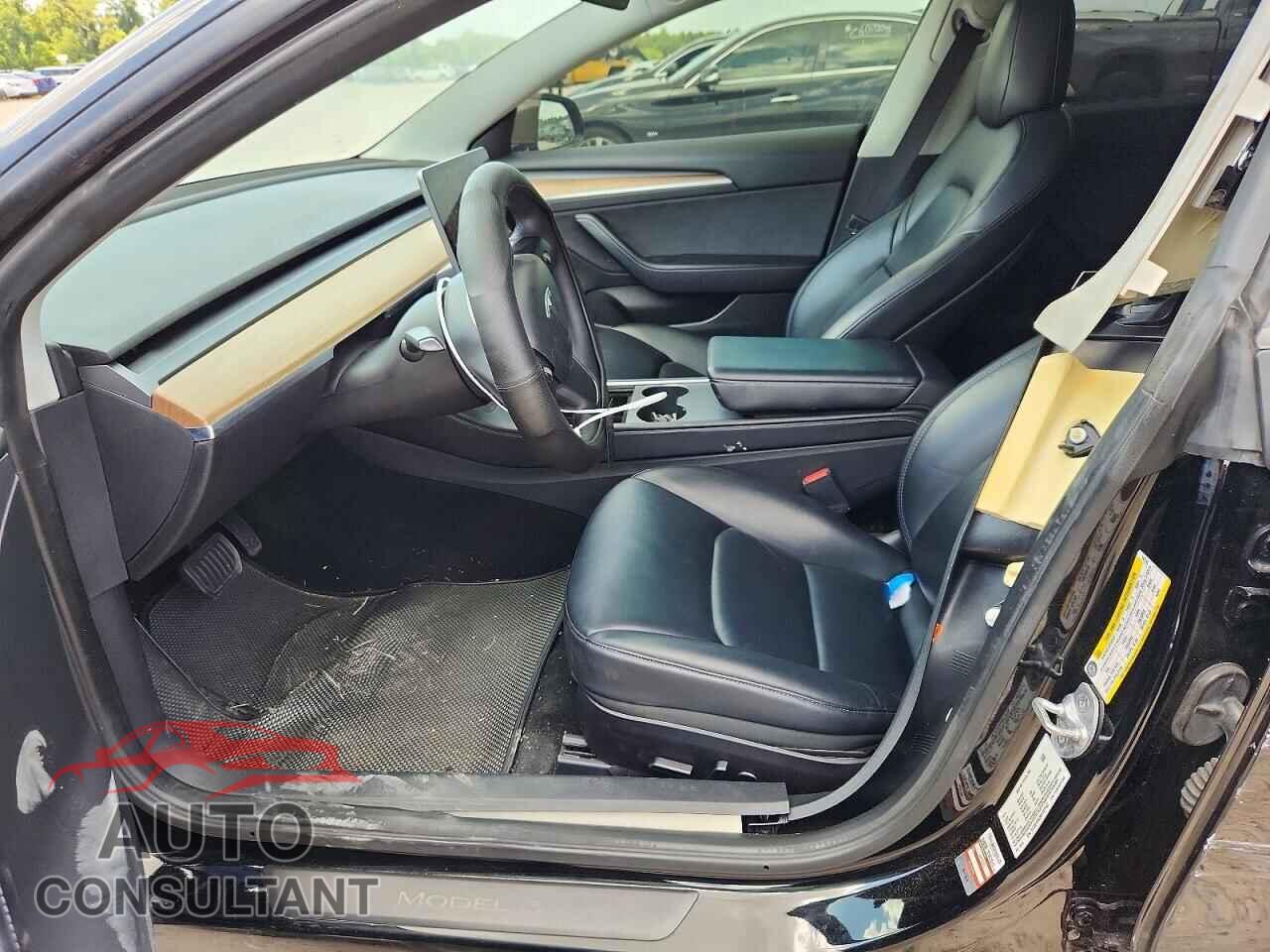 TESLA MODEL 3 2021 - 5YJ3E1EA0MF143740