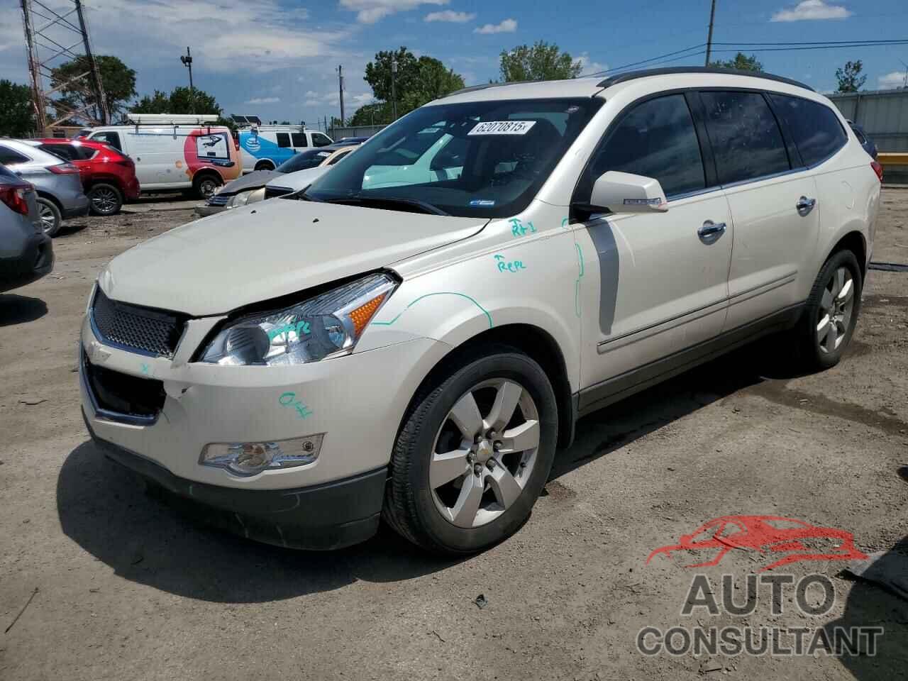CHEVROLET TRAVERSE 2012 - 1GNKVLED8CJ317179