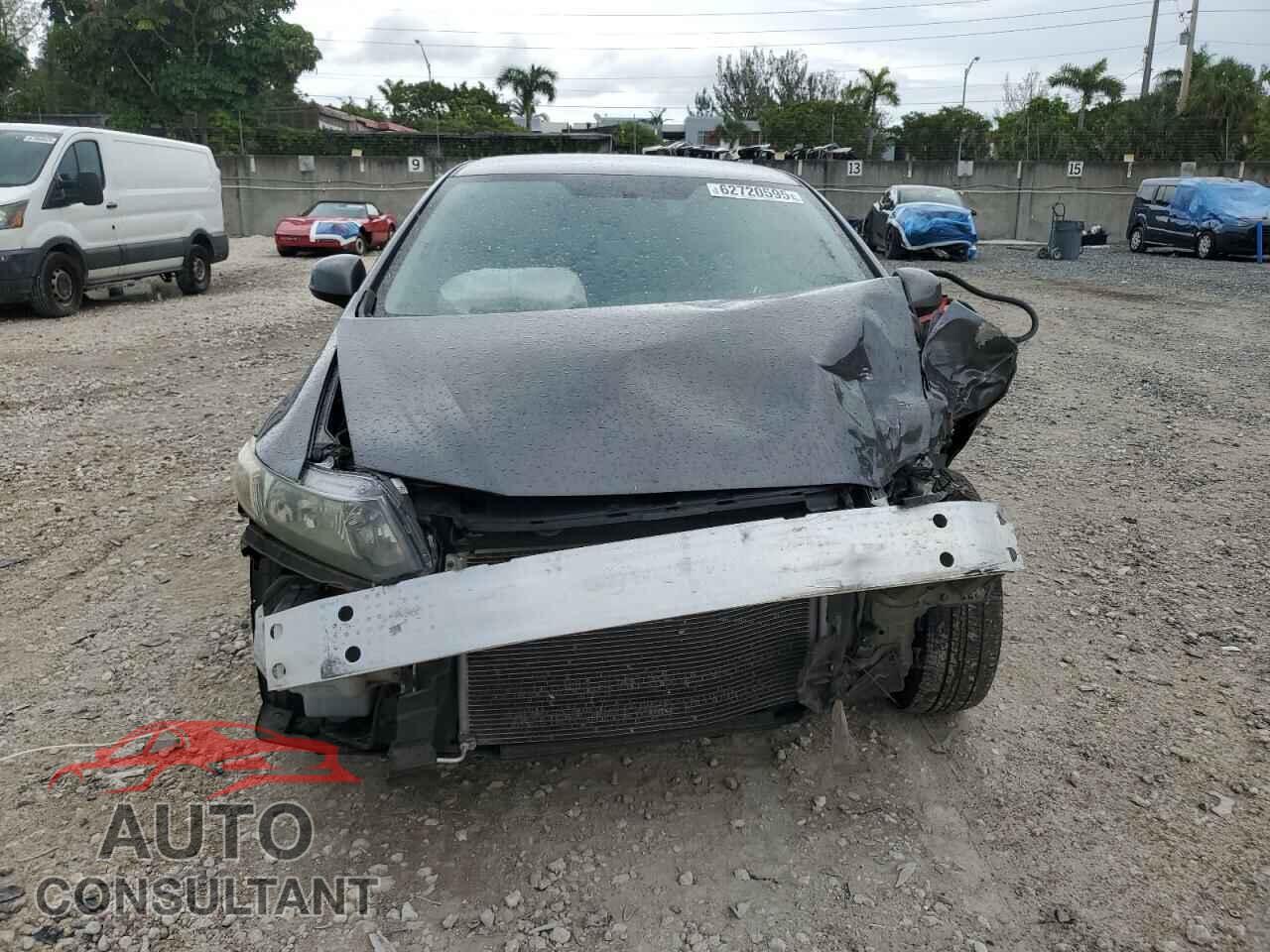 HONDA CIVIC 2013 - 19XFB2F51DE028079