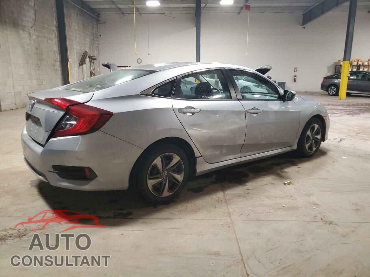 HONDA CIVIC 2019 - 2HGFC2F60KH518151
