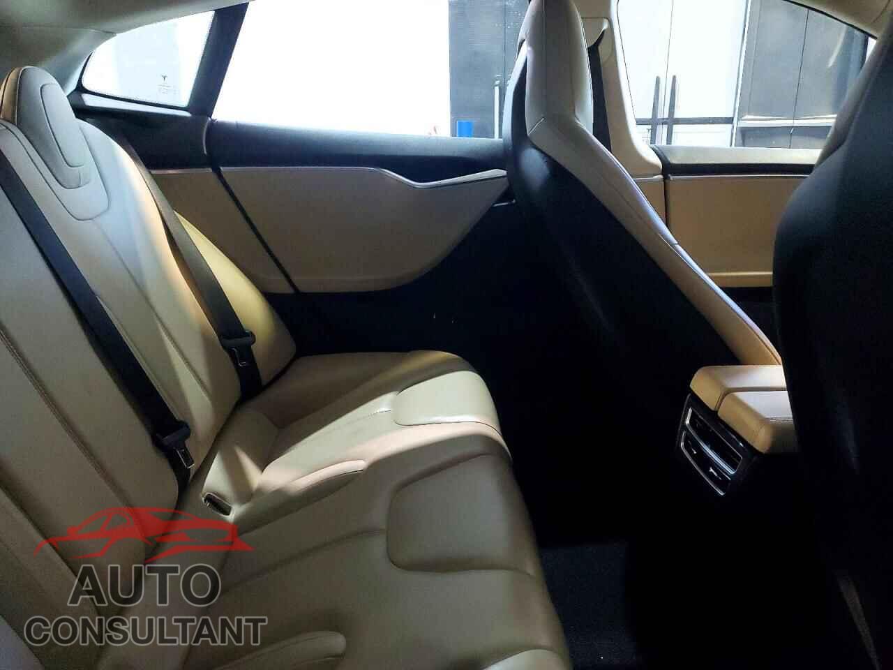 TESLA MODEL S 2014 - 5YJSA1H12EFP45883