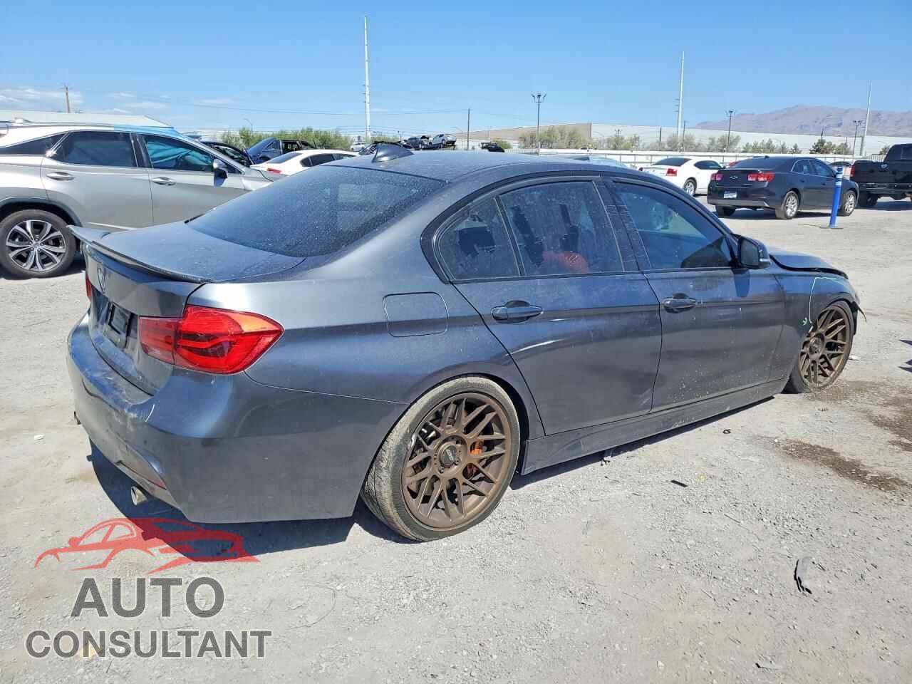 BMW 3 SERIES 2016 - WBA8B7G57GNT95974