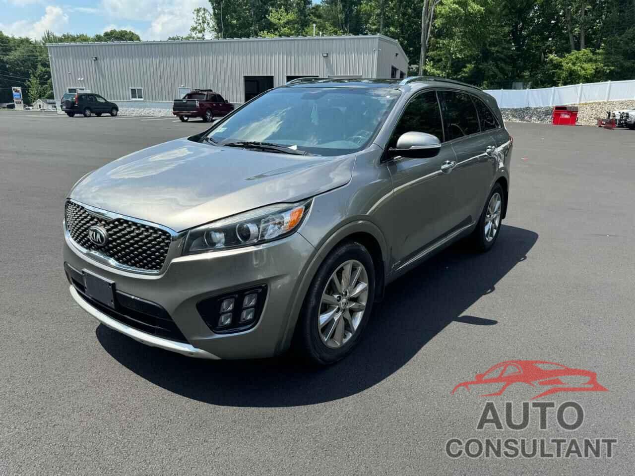 KIA SORENTO 2016 - 5XYPKDA57GG088575