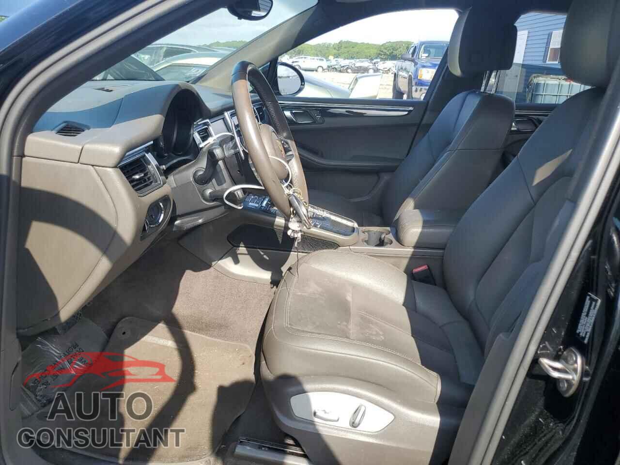 PORSCHE MACAN 2015 - WP1AB2A58FLB67765