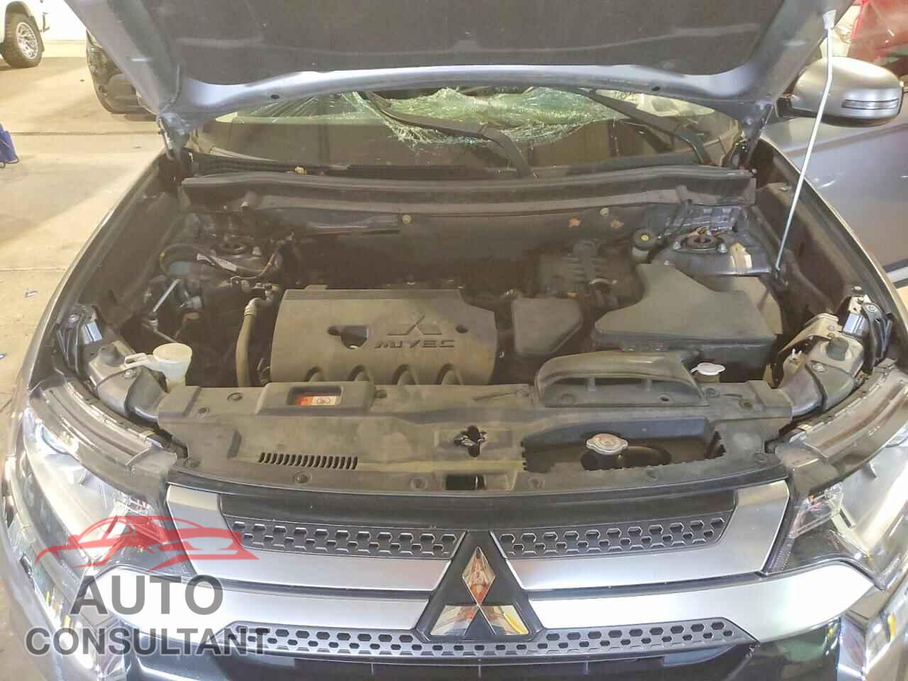 MITSUBISHI OUTLANDER 2020 - JA4AD3A32LZ020280