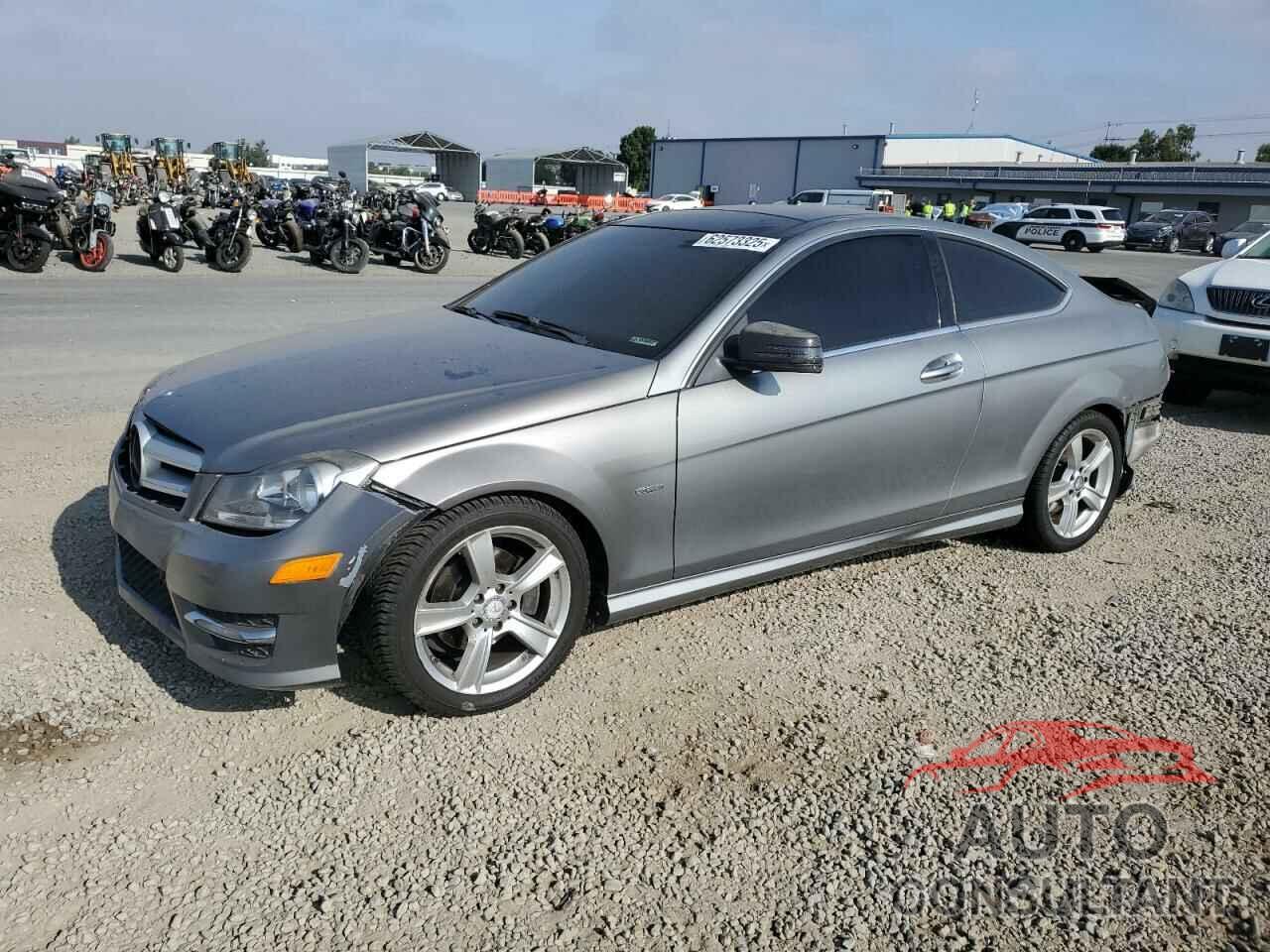 MERCEDES-BENZ C-CLASS 2012 - WDDGJ4HB7CF887127