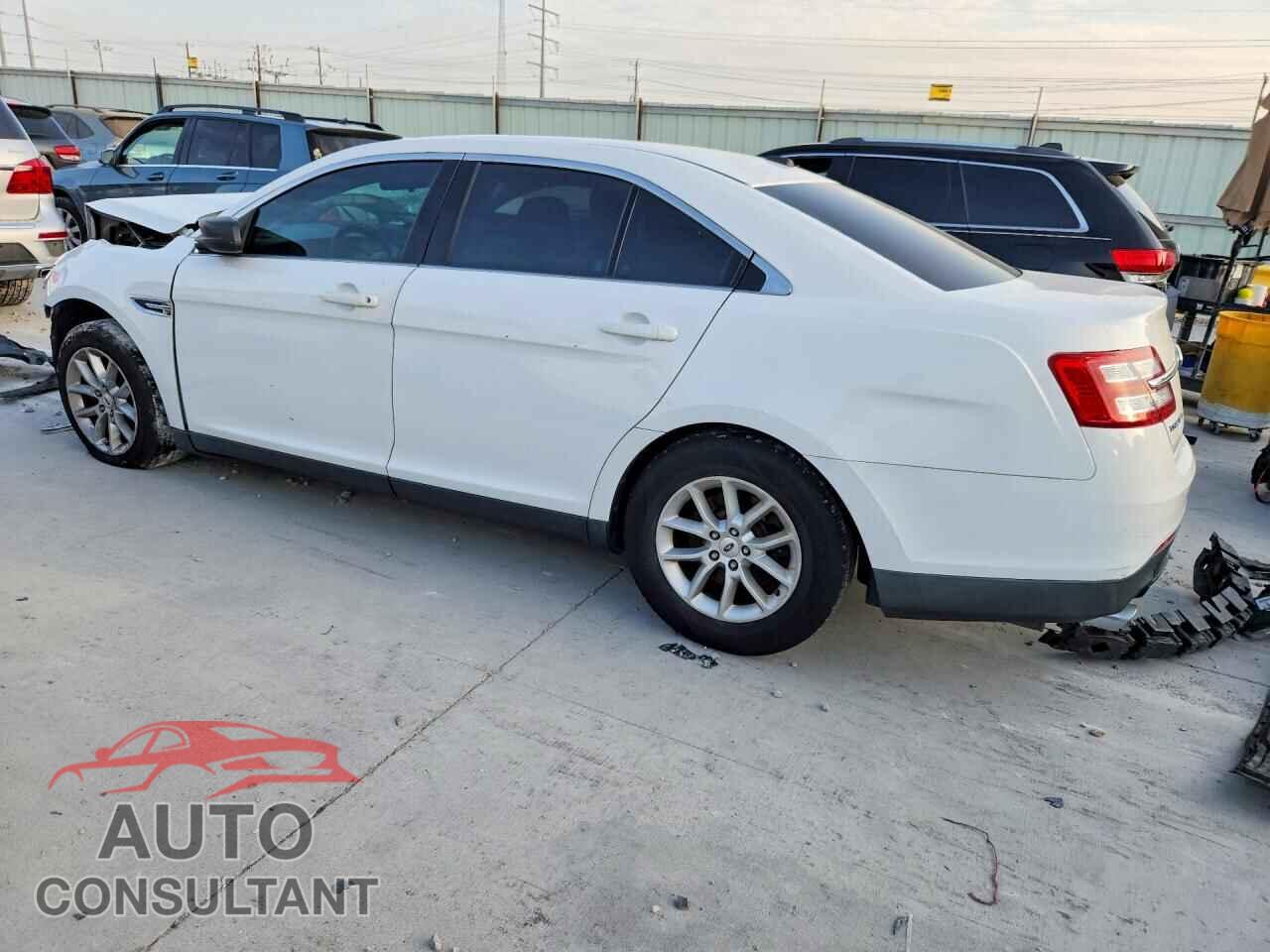 FORD TAURUS 2013 - 1FAHP2D88DG130301