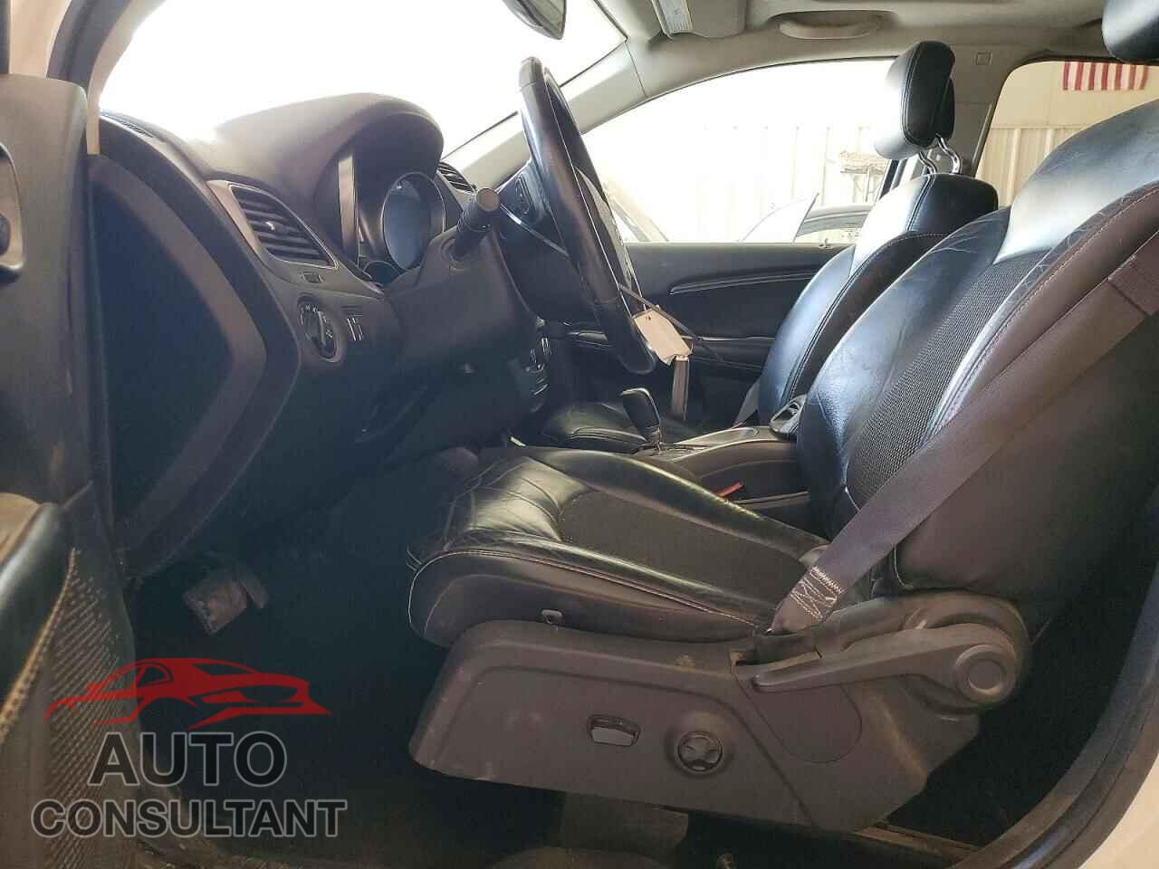 DODGE JOURNEY 2020 - 3C4PDCGB2LT270026