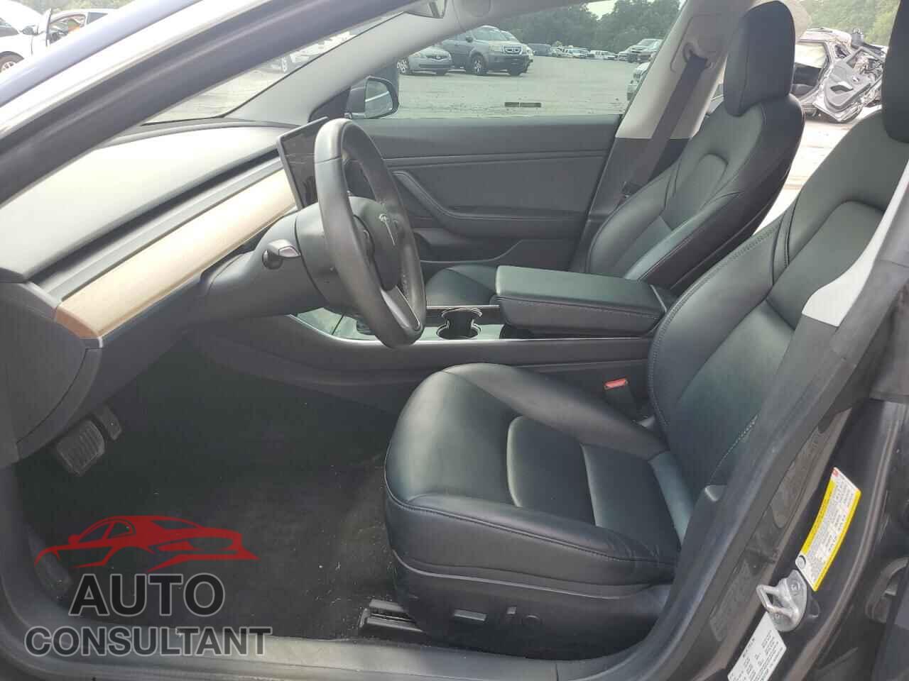 TESLA MODEL 3 2019 - 5YJ3E1EA3KF417249