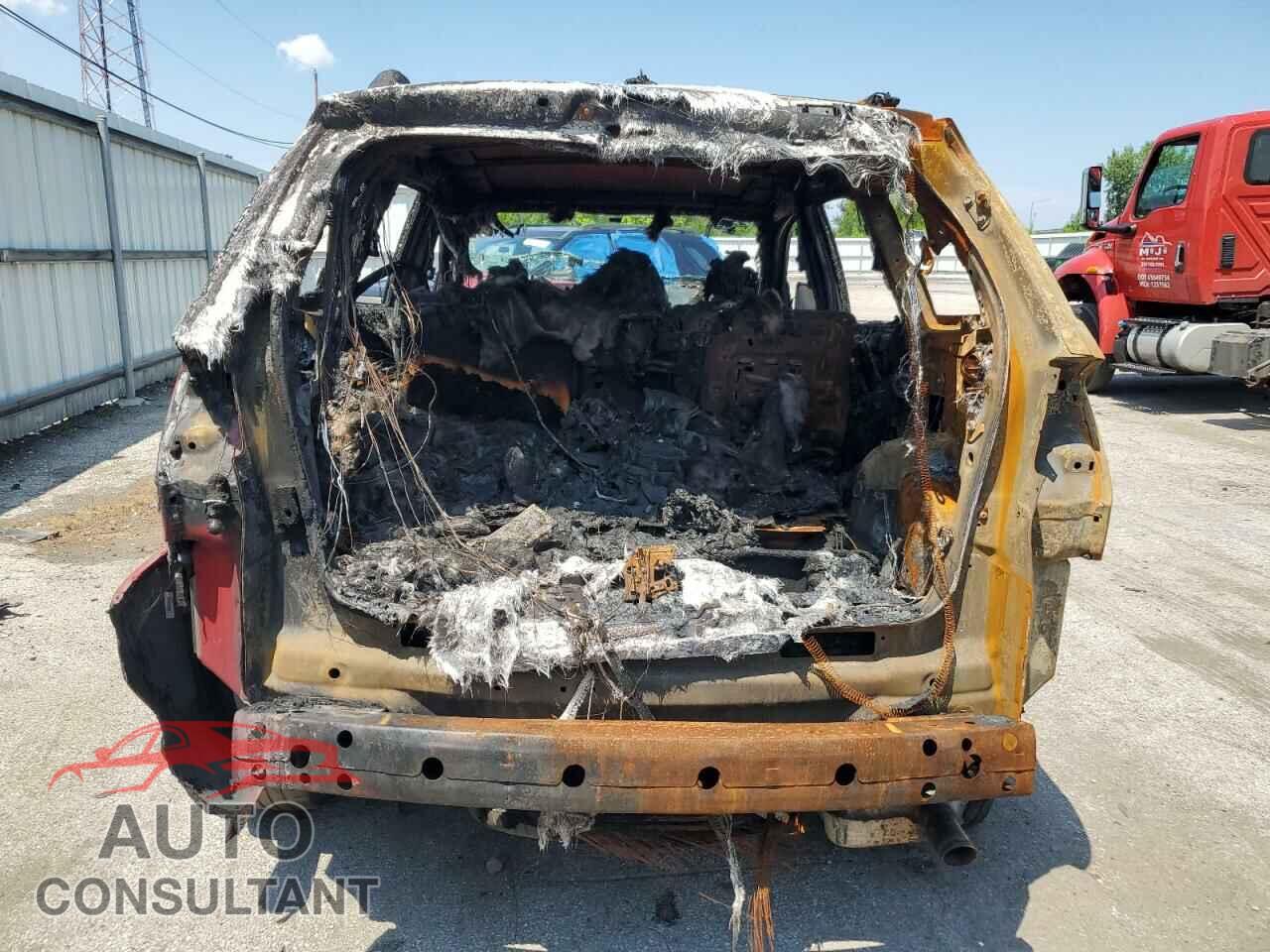 DODGE JOURNEY 2018 - 3C4PDCAB7JT295395